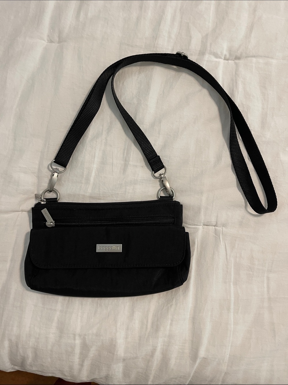 Baggallini crossbody